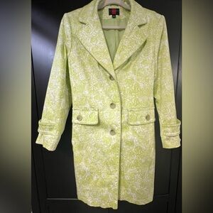 Gallery Green and White Trench Coat with Tailored Fit